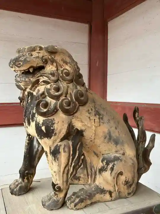 美濃國一宮 南宮大社の{uncategorized: "未分類", other: "その他", undefined: "問題あり", building: "その他建物", grave: "お墓", sacred_gate: "鳥居", guardian: "狛犬", statue: "像", buddha: "仏像", history: "歴史", nature: "自然", garden: "庭園", animal: "動物", pagoda: "塔", temizu: "手水舎", mountain_gate: "山門・神門", sanctuary: "本殿・本堂", subordinate: "末社・摂社", art: "芸術", scenery: "景色", jizo: "地蔵", ema: "絵馬", goshuin: "御朱印", omikuji: "おみくじ", items: "授与品その他", amulet: "お守り", goshuincho: "御朱印帳", eats: "食事", festival: "お祭り", votive_dance: "神楽", shichigosan: "七五三参", wedding: "結婚式", experience: "体験その他", initially: "初詣", around: "周辺", anti_infection: "感染症対策"}