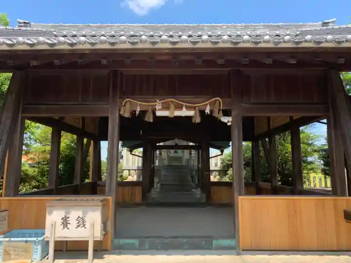 木曽岬神社の本殿・本堂
