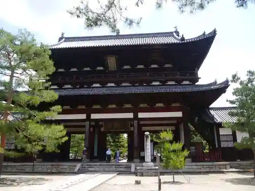 萬福寺の山門・神門