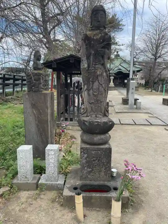 沼影観音堂(廣田寺)の{uncategorized: "未分類", other: "その他", undefined: "問題あり", building: "その他建物", grave: "お墓", sacred_gate: "鳥居", guardian: "狛犬", statue: "像", buddha: "仏像", history: "歴史", nature: "自然", garden: "庭園", animal: "動物", pagoda: "塔", temizu: "手水舎", mountain_gate: "山門・神門", sanctuary: "本殿・本堂", subordinate: "末社・摂社", art: "芸術", scenery: "景色", jizo: "地蔵", ema: "絵馬", goshuin: "御朱印", omikuji: "おみくじ", items: "授与品その他", amulet: "お守り", goshuincho: "御朱印帳", eats: "食事", festival: "お祭り", votive_dance: "神楽", shichigosan: "七五三参", wedding: "結婚式", experience: "体験その他", initially: "初詣", around: "周辺", anti_infection: "感染症対策"}