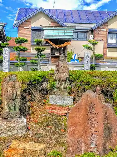 六所社（多加木）の末社・摂社