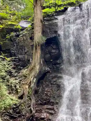 母の白滝神社(山梨県)