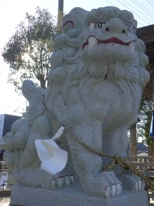 矢柄神社の狛犬