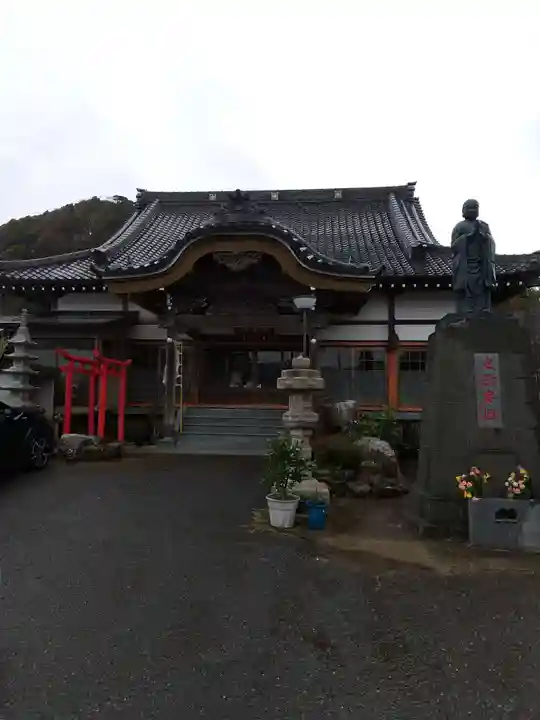 高生寺の本殿・本堂