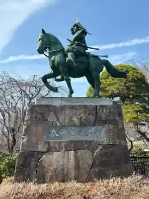 芳林寺の{uncategorized: "未分類", other: "その他", undefined: "問題あり", building: "その他建物", grave: "お墓", sacred_gate: "鳥居", guardian: "狛犬", statue: "像", buddha: "仏像", history: "歴史", nature: "自然", garden: "庭園", animal: "動物", pagoda: "塔", temizu: "手水舎", mountain_gate: "山門・神門", sanctuary: "本殿・本堂", subordinate: "末社・摂社", art: "芸術", scenery: "景色", jizo: "地蔵", ema: "絵馬", goshuin: "御朱印", omikuji: "おみくじ", items: "授与品その他", amulet: "お守り", goshuincho: "御朱印帳", eats: "食事", festival: "お祭り", votive_dance: "神楽", shichigosan: "七五三参", wedding: "結婚式", experience: "体験その他", initially: "初詣", around: "周辺", anti_infection: "感染症対策"}