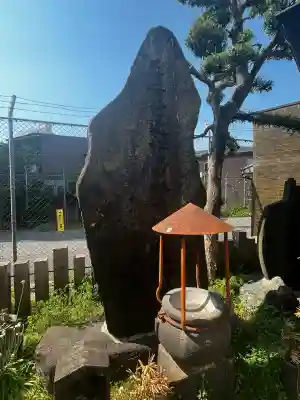 松乃木大明神の{uncategorized: "未分類", other: "その他", undefined: "問題あり", building: "その他建物", grave: "お墓", sacred_gate: "鳥居", guardian: "狛犬", statue: "像", buddha: "仏像", history: "歴史", nature: "自然", garden: "庭園", animal: "動物", pagoda: "塔", temizu: "手水舎", mountain_gate: "山門・神門", sanctuary: "本殿・本堂", subordinate: "末社・摂社", art: "芸術", scenery: "景色", jizo: "地蔵", ema: "絵馬", goshuin: "御朱印", omikuji: "おみくじ", items: "授与品その他", amulet: "お守り", goshuincho: "御朱印帳", eats: "食事", festival: "お祭り", votive_dance: "神楽", shichigosan: "七五三参", wedding: "結婚式", experience: "体験その他", initially: "初詣", around: "周辺", anti_infection: "感染症対策"}