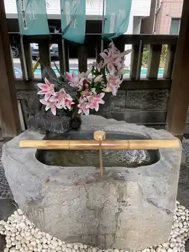 三島神社の手水舎
