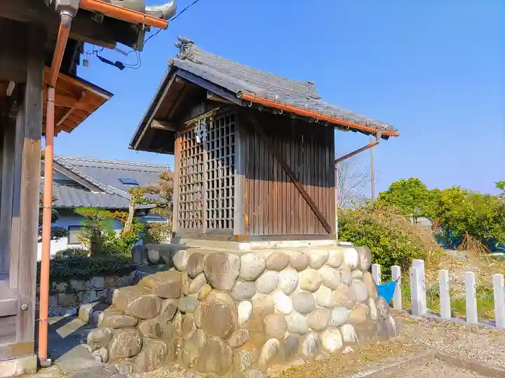 御日塚神社(追分)の本殿・本堂