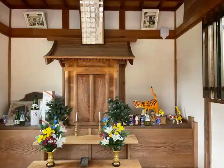 お堂(毘沙門天)(三重県)