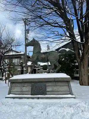 諏訪神社の狛犬