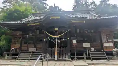 雄琴神社の{uncategorized: "未分類", other: "その他", undefined: "問題あり", building: "その他建物", grave: "お墓", sacred_gate: "鳥居", guardian: "狛犬", statue: "像", buddha: "仏像", history: "歴史", nature: "自然", garden: "庭園", animal: "動物", pagoda: "塔", temizu: "手水舎", mountain_gate: "山門・神門", sanctuary: "本殿・本堂", subordinate: "末社・摂社", art: "芸術", scenery: "景色", jizo: "地蔵", ema: "絵馬", goshuin: "御朱印", omikuji: "おみくじ", items: "授与品その他", amulet: "お守り", goshuincho: "御朱印帳", eats: "食事", festival: "お祭り", votive_dance: "神楽", shichigosan: "七五三参", wedding: "結婚式", experience: "体験その他", initially: "初詣", around: "周辺", anti_infection: "感染症対策"}
