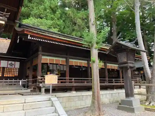 諏訪大社下社秋宮(長野県)