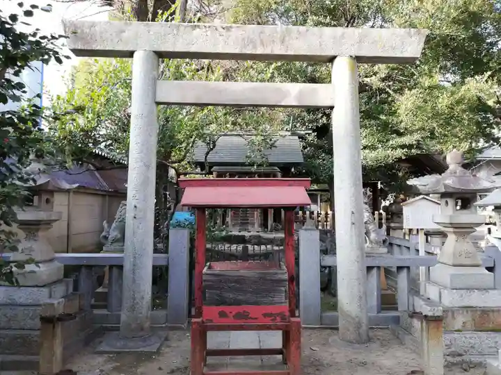 那古野神社の末社・摂社