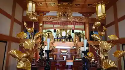 養食山 常泉寺の本殿・本堂