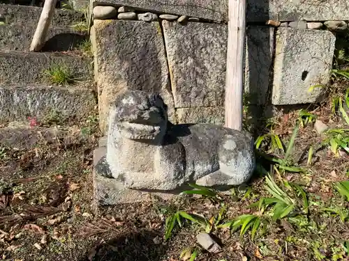 成島八幡神社の狛犬