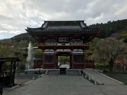 勝尾寺の山門・神門