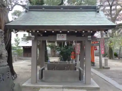 素盞烏尊神社の手水舎