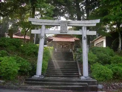 八幡宮の鳥居