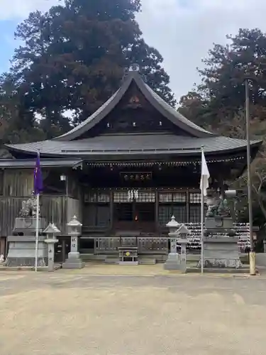 田村神社の本殿・本堂