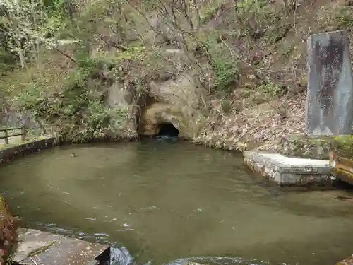 戸ノ口堰水神社(福島県)