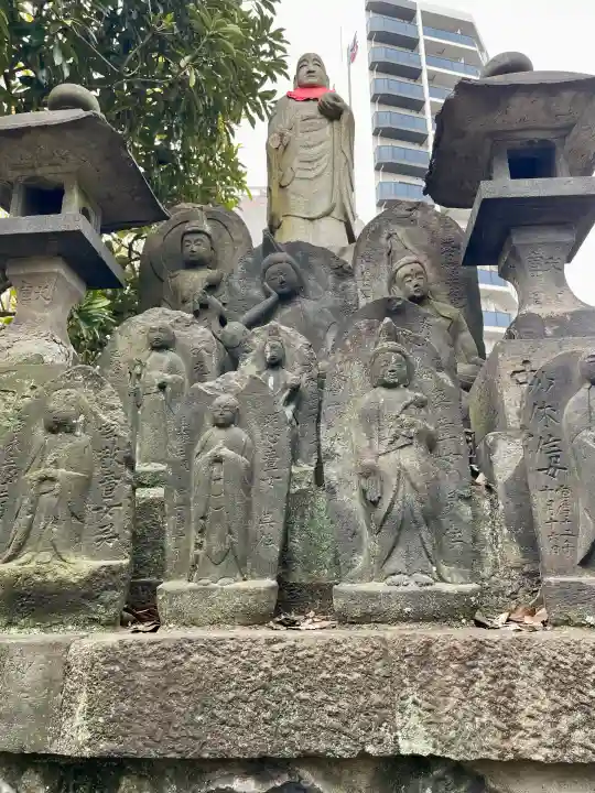 寳蓮寺の{uncategorized: "未分類", other: "その他", undefined: "問題あり", building: "その他建物", grave: "お墓", sacred_gate: "鳥居", guardian: "狛犬", statue: "像", buddha: "仏像", history: "歴史", nature: "自然", garden: "庭園", animal: "動物", pagoda: "塔", temizu: "手水舎", mountain_gate: "山門・神門", sanctuary: "本殿・本堂", subordinate: "末社・摂社", art: "芸術", scenery: "景色", jizo: "地蔵", ema: "絵馬", goshuin: "御朱印", omikuji: "おみくじ", items: "授与品その他", amulet: "お守り", goshuincho: "御朱印帳", eats: "食事", festival: "お祭り", votive_dance: "神楽", shichigosan: "七五三参", wedding: "結婚式", experience: "体験その他", initially: "初詣", around: "周辺", anti_infection: "感染症対策"}