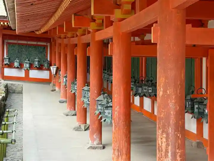 春日大社の{uncategorized: "未分類", other: "その他", undefined: "問題あり", building: "その他建物", grave: "お墓", sacred_gate: "鳥居", guardian: "狛犬", statue: "像", buddha: "仏像", history: "歴史", nature: "自然", garden: "庭園", animal: "動物", pagoda: "塔", temizu: "手水舎", mountain_gate: "山門・神門", sanctuary: "本殿・本堂", subordinate: "末社・摂社", art: "芸術", scenery: "景色", jizo: "地蔵", ema: "絵馬", goshuin: "御朱印", omikuji: "おみくじ", items: "授与品その他", amulet: "お守り", goshuincho: "御朱印帳", eats: "食事", festival: "お祭り", votive_dance: "神楽", shichigosan: "七五三参", wedding: "結婚式", experience: "体験その他", initially: "初詣", around: "周辺", anti_infection: "感染症対策"}