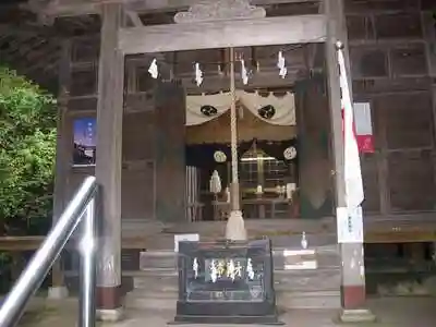 涌釜神社の本殿