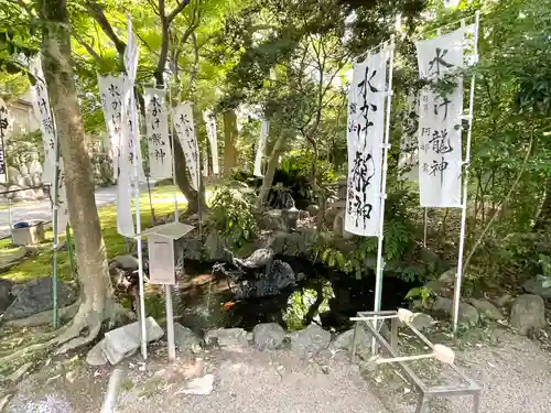 若宮神明社の庭園