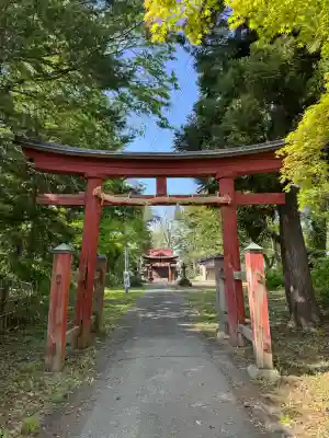 和徳稲荷神社の{uncategorized: "未分類", other: "その他", undefined: "問題あり", building: "その他建物", grave: "お墓", sacred_gate: "鳥居", guardian: "狛犬", statue: "像", buddha: "仏像", history: "歴史", nature: "自然", garden: "庭園", animal: "動物", pagoda: "塔", temizu: "手水舎", mountain_gate: "山門・神門", sanctuary: "本殿・本堂", subordinate: "末社・摂社", art: "芸術", scenery: "景色", jizo: "地蔵", ema: "絵馬", goshuin: "御朱印", omikuji: "おみくじ", items: "授与品その他", amulet: "お守り", goshuincho: "御朱印帳", eats: "食事", festival: "お祭り", votive_dance: "神楽", shichigosan: "七五三参", wedding: "結婚式", experience: "体験その他", initially: "初詣", around: "周辺", anti_infection: "感染症対策"}