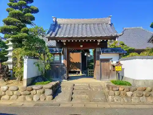 来光寺の山門・神門