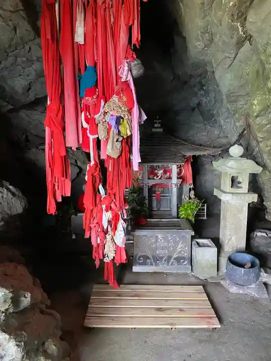 新村不動堂(高知県)