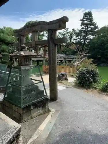 嚴島神社 (京都御苑)の鳥居