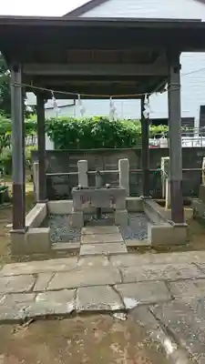 入日神社の手水舎