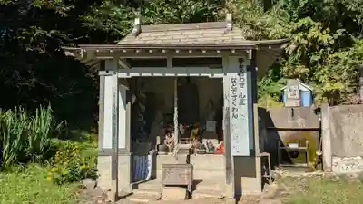 滝の不動尊の本殿・本堂