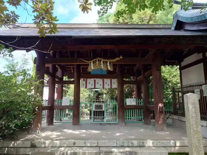 溝旗神社(肇國神社)の本殿・本堂