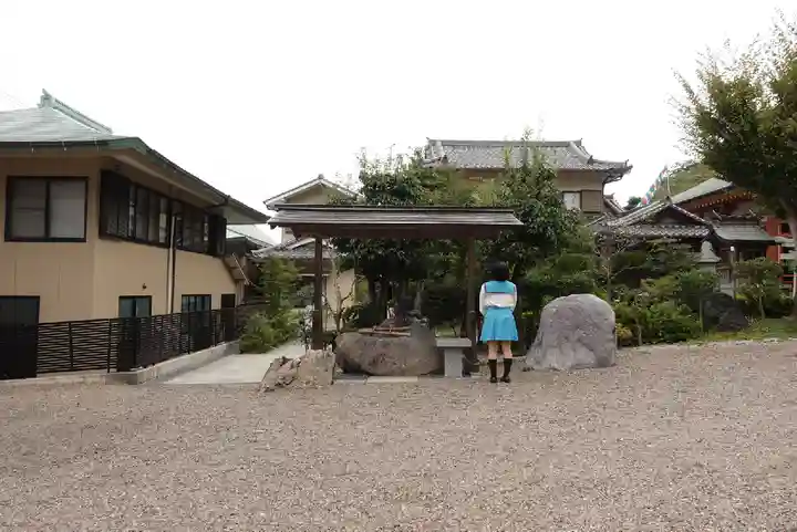 倶利加羅不動寺の手水舎