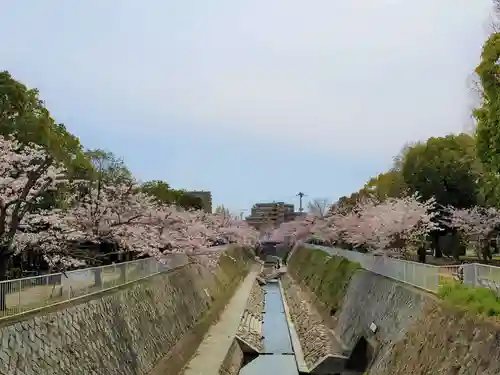 證誠神社の周辺