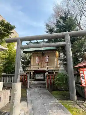 宇津神社の{uncategorized: "未分類", other: "その他", undefined: "問題あり", building: "その他建物", grave: "お墓", sacred_gate: "鳥居", guardian: "狛犬", statue: "像", buddha: "仏像", history: "歴史", nature: "自然", garden: "庭園", animal: "動物", pagoda: "塔", temizu: "手水舎", mountain_gate: "山門・神門", sanctuary: "本殿・本堂", subordinate: "末社・摂社", art: "芸術", scenery: "景色", jizo: "地蔵", ema: "絵馬", goshuin: "御朱印", omikuji: "おみくじ", items: "授与品その他", amulet: "お守り", goshuincho: "御朱印帳", eats: "食事", festival: "お祭り", votive_dance: "神楽", shichigosan: "七五三参", wedding: "結婚式", experience: "体験その他", initially: "初詣", around: "周辺", anti_infection: "感染症対策"}