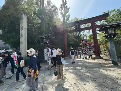 根津神社の{uncategorized: "未分類", other: "その他", undefined: "問題あり", building: "その他建物", grave: "お墓", sacred_gate: "鳥居", guardian: "狛犬", statue: "像", buddha: "仏像", history: "歴史", nature: "自然", garden: "庭園", animal: "動物", pagoda: "塔", temizu: "手水舎", mountain_gate: "山門・神門", sanctuary: "本殿・本堂", subordinate: "末社・摂社", art: "芸術", scenery: "景色", jizo: "地蔵", ema: "絵馬", goshuin: "御朱印", omikuji: "おみくじ", items: "授与品その他", amulet: "お守り", goshuincho: "御朱印帳", eats: "食事", festival: "お祭り", votive_dance: "神楽", shichigosan: "七五三参", wedding: "結婚式", experience: "体験その他", initially: "初詣", around: "周辺", anti_infection: "感染症対策"}