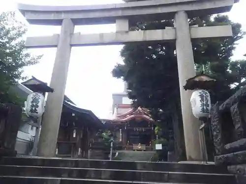 大鳥神社の鳥居