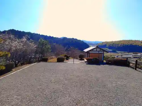 天武天皇・持統天皇陵（檜隈大内陵）の景色