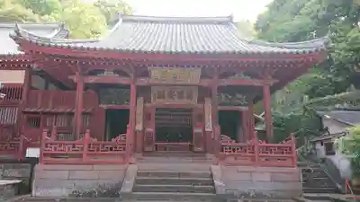 崇福寺の本殿・本堂