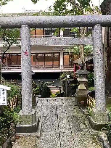 子安神社の鳥居