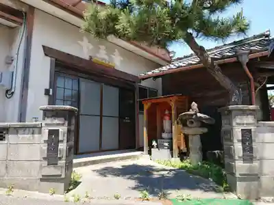 十王寺の本殿・本堂