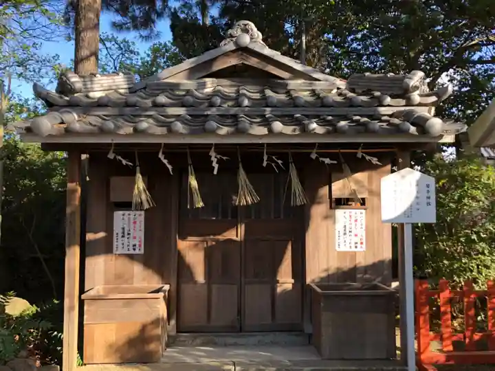 荒井神社の末社・摂社