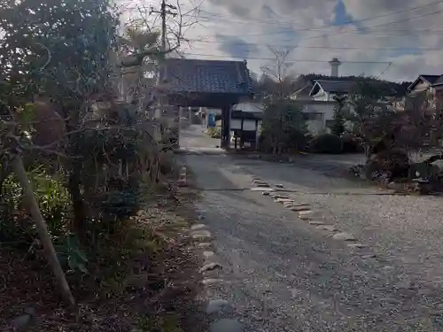 慈光寺(雨乞い不動尊)の山門