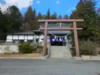 山津見神社の{uncategorized: "未分類", other: "その他", undefined: "問題あり", building: "その他建物", grave: "お墓", sacred_gate: "鳥居", guardian: "狛犬", statue: "像", buddha: "仏像", history: "歴史", nature: "自然", garden: "庭園", animal: "動物", pagoda: "塔", temizu: "手水舎", mountain_gate: "山門・神門", sanctuary: "本殿・本堂", subordinate: "末社・摂社", art: "芸術", scenery: "景色", jizo: "地蔵", ema: "絵馬", goshuin: "御朱印", omikuji: "おみくじ", items: "授与品その他", amulet: "お守り", goshuincho: "御朱印帳", eats: "食事", festival: "お祭り", votive_dance: "神楽", shichigosan: "七五三参", wedding: "結婚式", experience: "体験その他", initially: "初詣", around: "周辺", anti_infection: "感染症対策"}