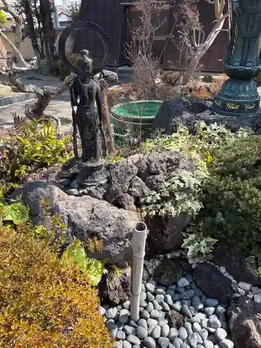 是字寺龍海院(群馬県)