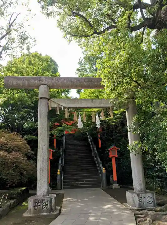 穴八幡宮(東京都)