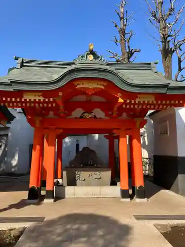 穴八幡宮の手水